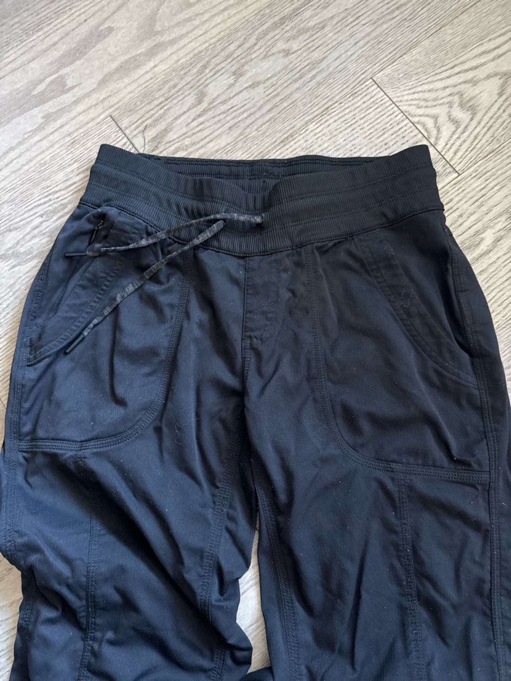 The North Face Black Women's Nylon Athletic Jogger Pants in size S - Picture 3 of 11